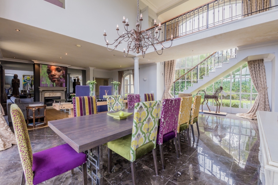 To Let 7 Bedroom Property for Rent in Constantia Western Cape